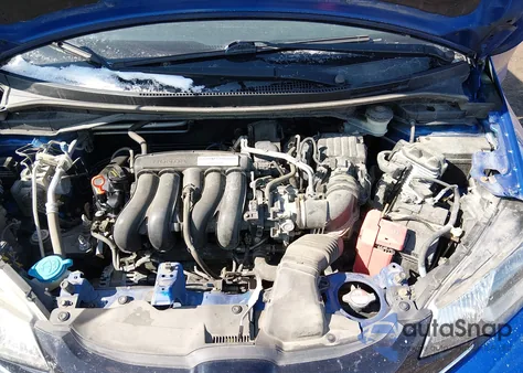 2015 Honda Fit Lx z USA, uszkodzony, nr VIN 3HGGK5H57FM739279